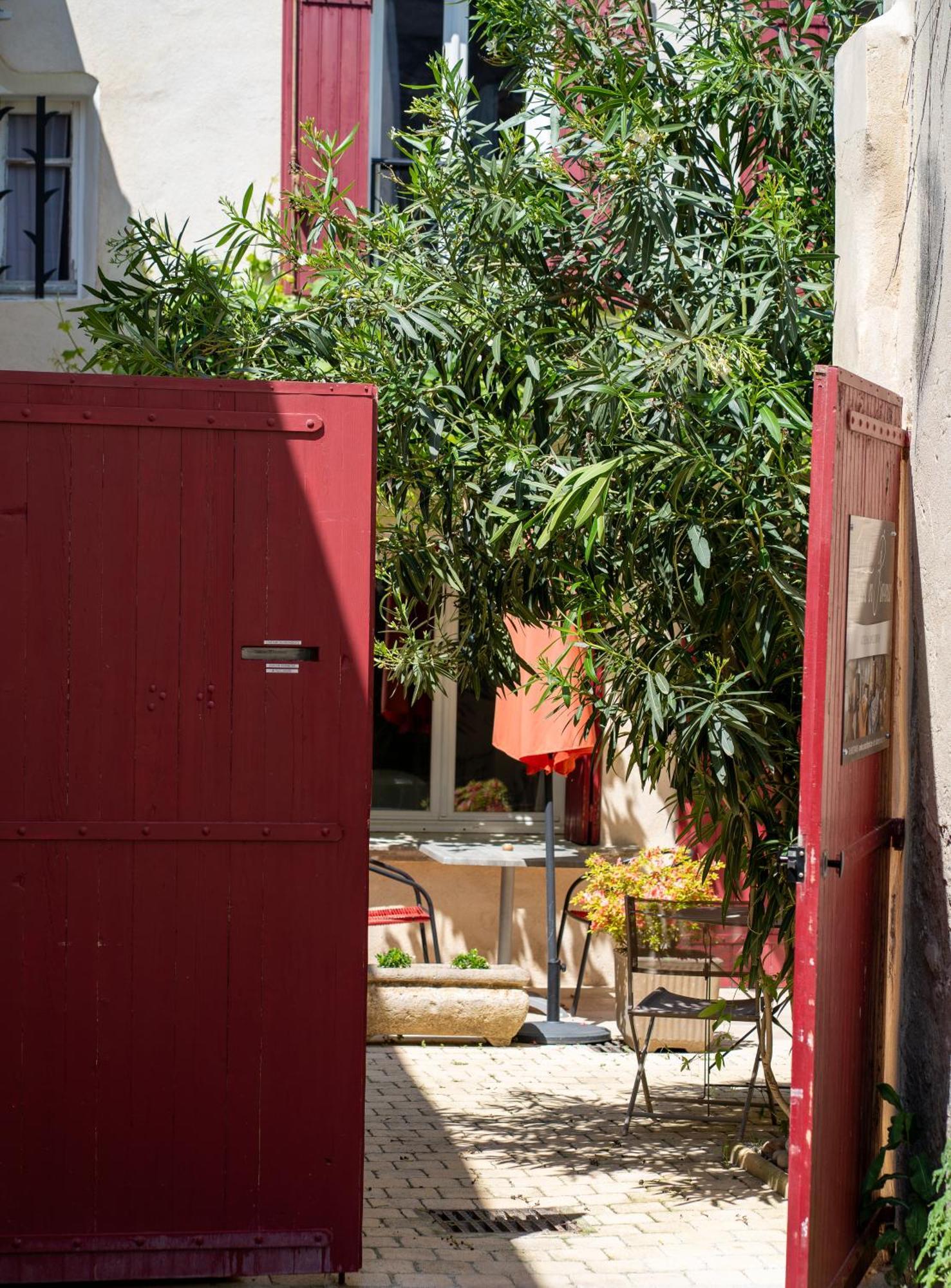 Instant En Provence Apartment Eyragues Exterior foto